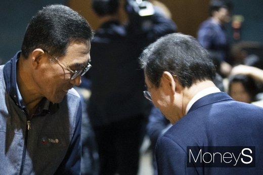 [머니S포토] 박원순-김주영 노동존중 실천위해...