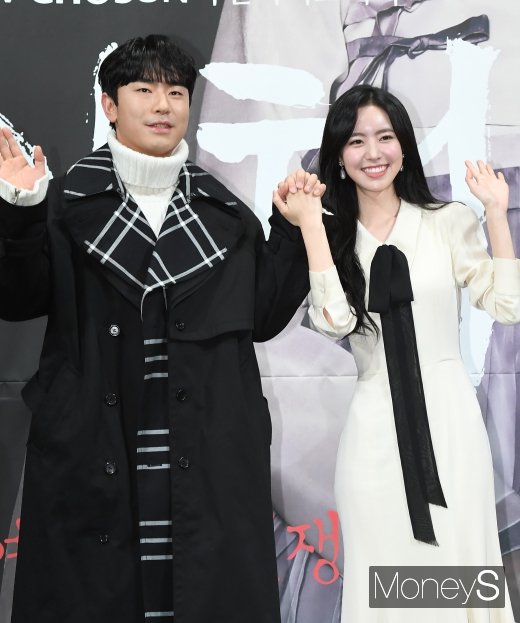 [머니S포토] 이시언·진세연 '친남매 같은 케미'