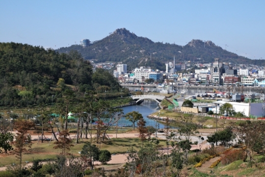 이난영공원에서 바라본 유달산. /사진=한국관광공사