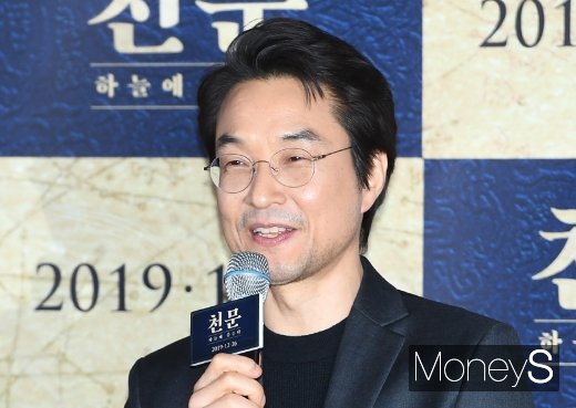 [머니S포토] '천문' 한석규, 믿고 보는 국민배우