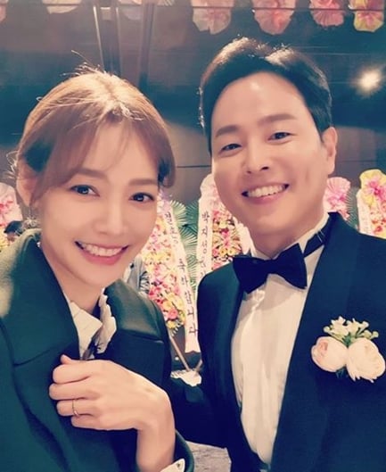 안현모(왼쪽)와 김현우 앵커. /사진=안현모 인스타그램 캡처