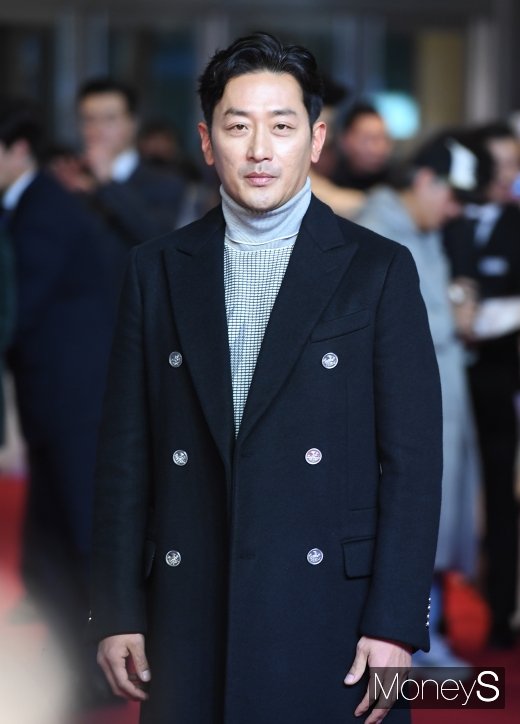 [머니S포토] 하정우, 더 잘생겨진 비주얼