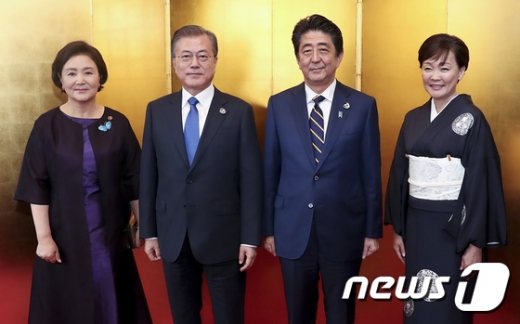 한일정상회담 개최한다… 일정 최종 조율 중(속보)