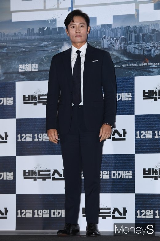 [머니S포토] 이병헌, 빈틈없는 비주얼