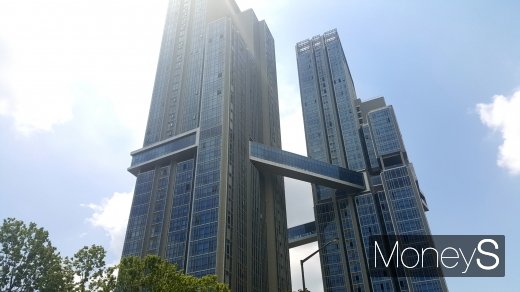 서울 용산구 래미안 첼리투스. /사진=김창성 기자