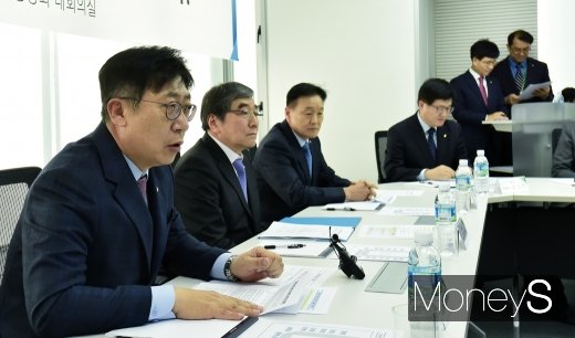 [머니S포토] 박재식 회장 