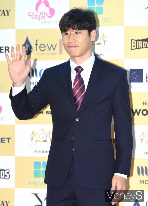 [머니S포토] 이근호, 2019 대한민국을 빛낸 스포츠 스타