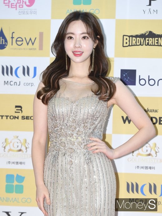 [머니S포토] 양정원, 운동으로 다져진 S라인