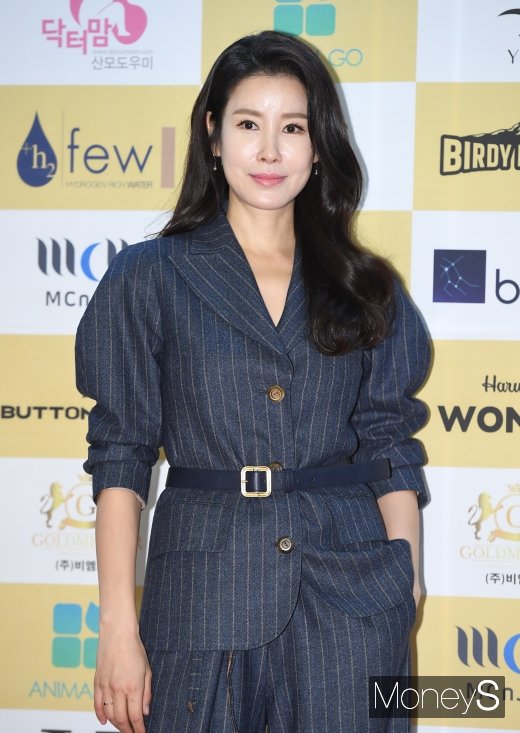 [머니S포토] 이태란 '반짝이는 미모'