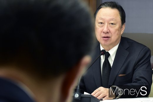 [머니S포토] 박용만 회장, 