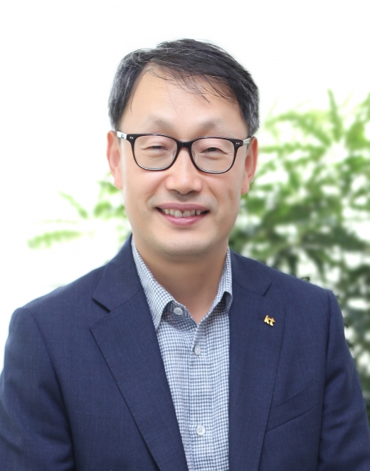 KT이사회가 구현모 커스터머앤미디어부문장 사장을 차기 CEO로 선정했다고 27일 밝혔다. /사진=KT