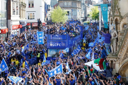 2015-2016시즌 EPL 역사상 가장 극적인 우승을 만들어냈던 레스터 시티. /사진=로이터