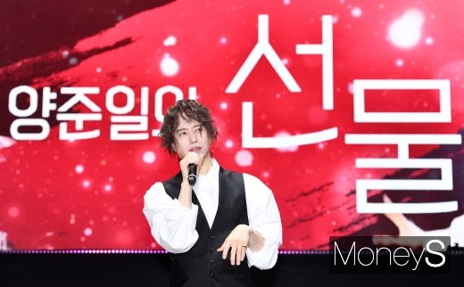 [머니S포토] 양준일 '데뷔 28년만에 첫 팬미팅'