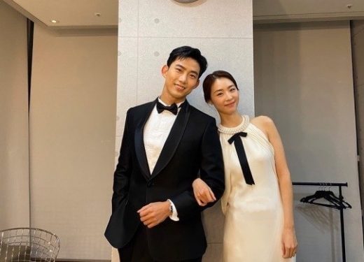 옥택연 이연희. /사진=이연희 인스타그램