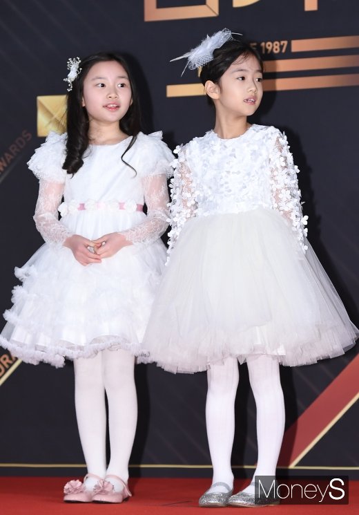 [머니S포토] 김단우·서이수 '어린 동백과 향미'