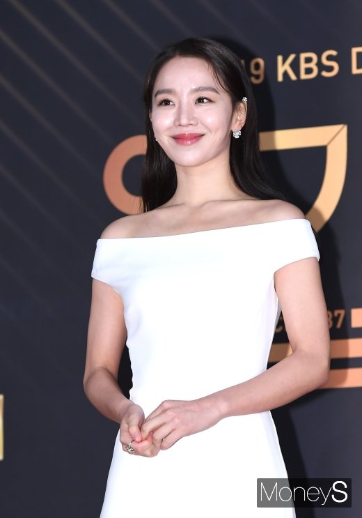 [머니S포토] 신혜선 '입이 쩍 벌어지는 미모'