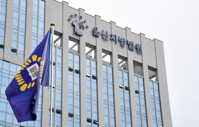 부모 몰래 차 몰다 동승자 사망… 법원, 차량 명의자 책임 없어 - 동행미디어 시대