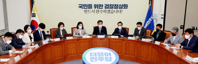 [머니S포토] 윤호중ㆍ박지현 등 민주당 비대위 회의