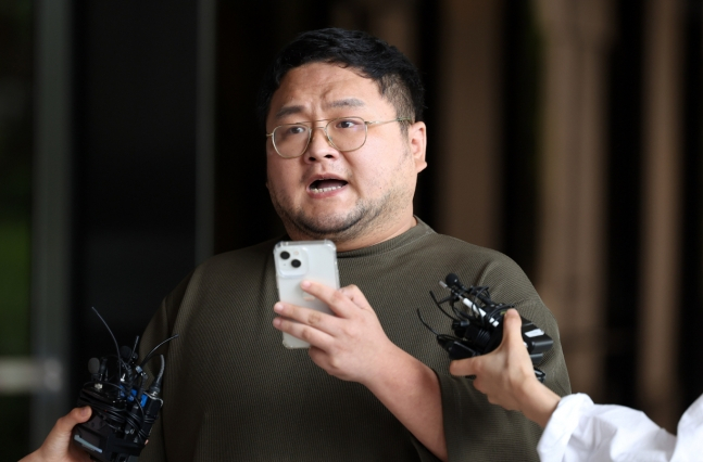 '쯔양 공갈 혐의' 구제역·주작감별사, 구속 기로… 오늘 영장심사 - 동행미디어 시대