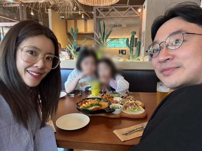 의사 남편 외도로 이혼?… '이윤지♥' 정한울 가짜뉴스 해명 나서