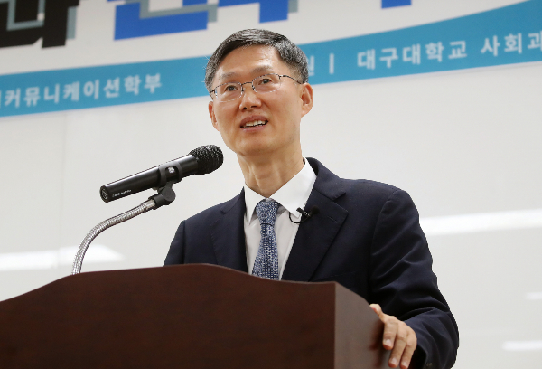 문형배, 탄핵심판 가장 두려웠던 점 묻자… "선고 못하고 나가는 것"