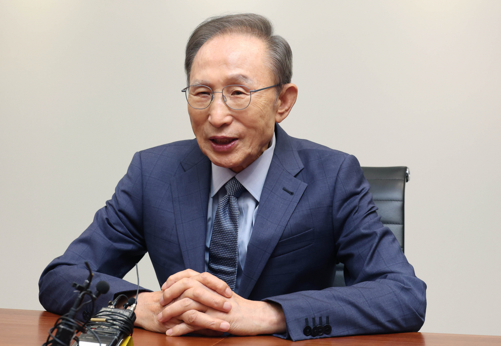 박근혜 이어 MB도 호소한 국민의힘 '결집', 3가지 조건은 - 뉴스 썸네일 이미지