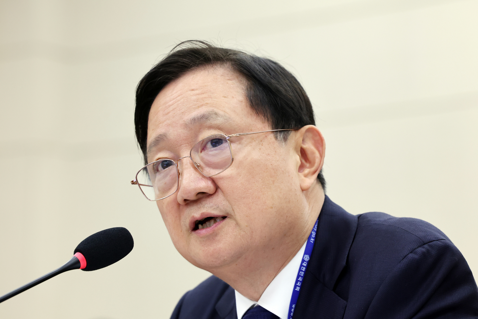 이 금감원장 "기본 충실한 은행, 해킹 피해 입지 않아"
