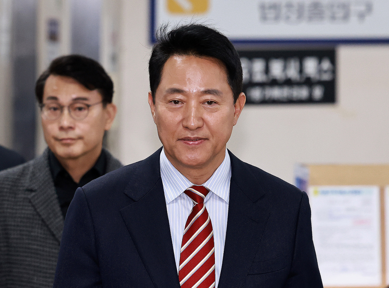오세훈, '여론조사비 대납' 2심 무죄…시장직 상실형 뒤집혔다