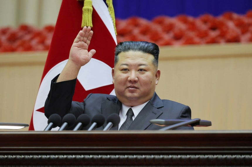 '사망설' 김정은, 중대장대회 직접 지도…"최강 군대 건설" 주문