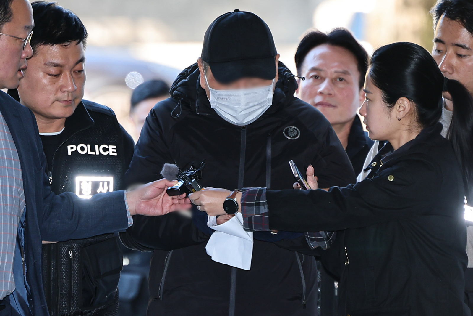 [속보]역삼동 연쇄방화 70대 신상공개 결정…경찰 "피해 중대"