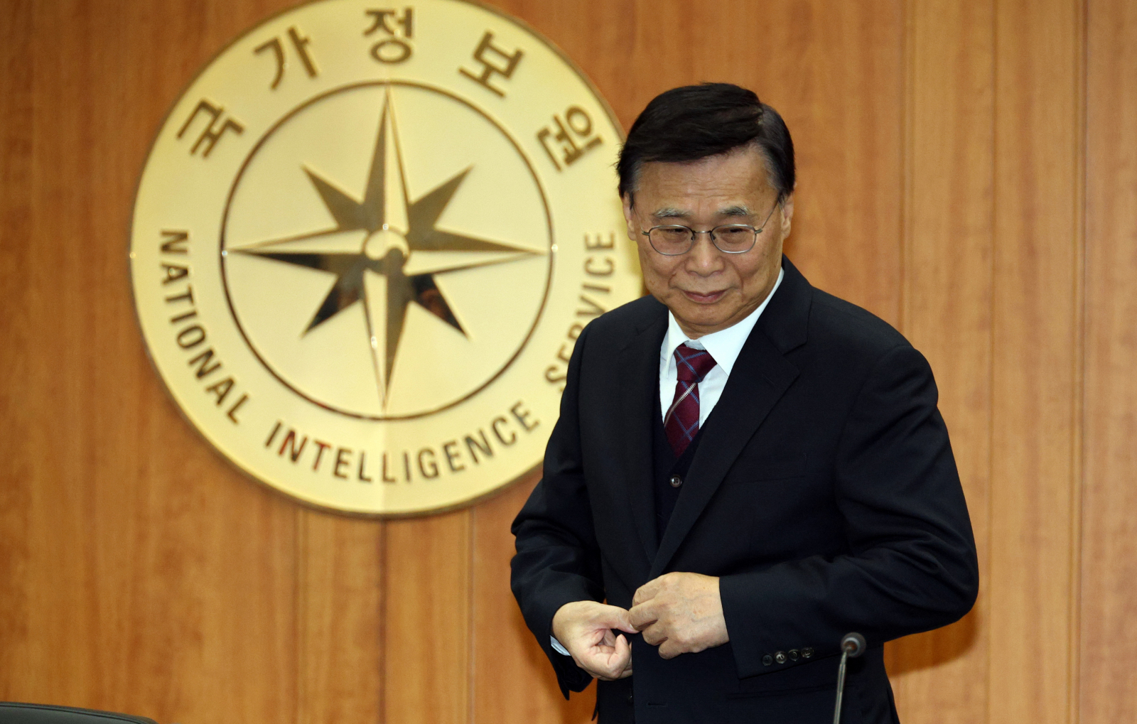 국정원 "김정은 방중, 북미 대화 의중 전달 목적"