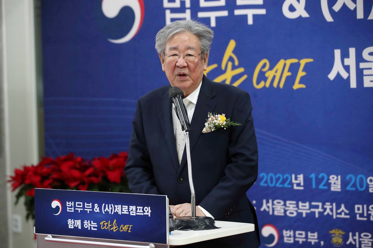 고 최불암에 금관문화훈장 추서…"67년간 국민 곁 지킨 배우"